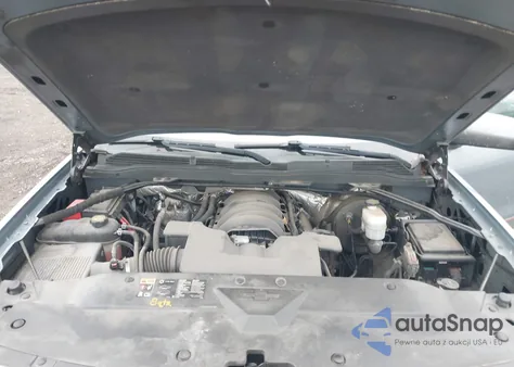 2015 Chevrolet Silverado 1500 1Lt from USA, damaged, VIN 3GCUKREC2FG487256